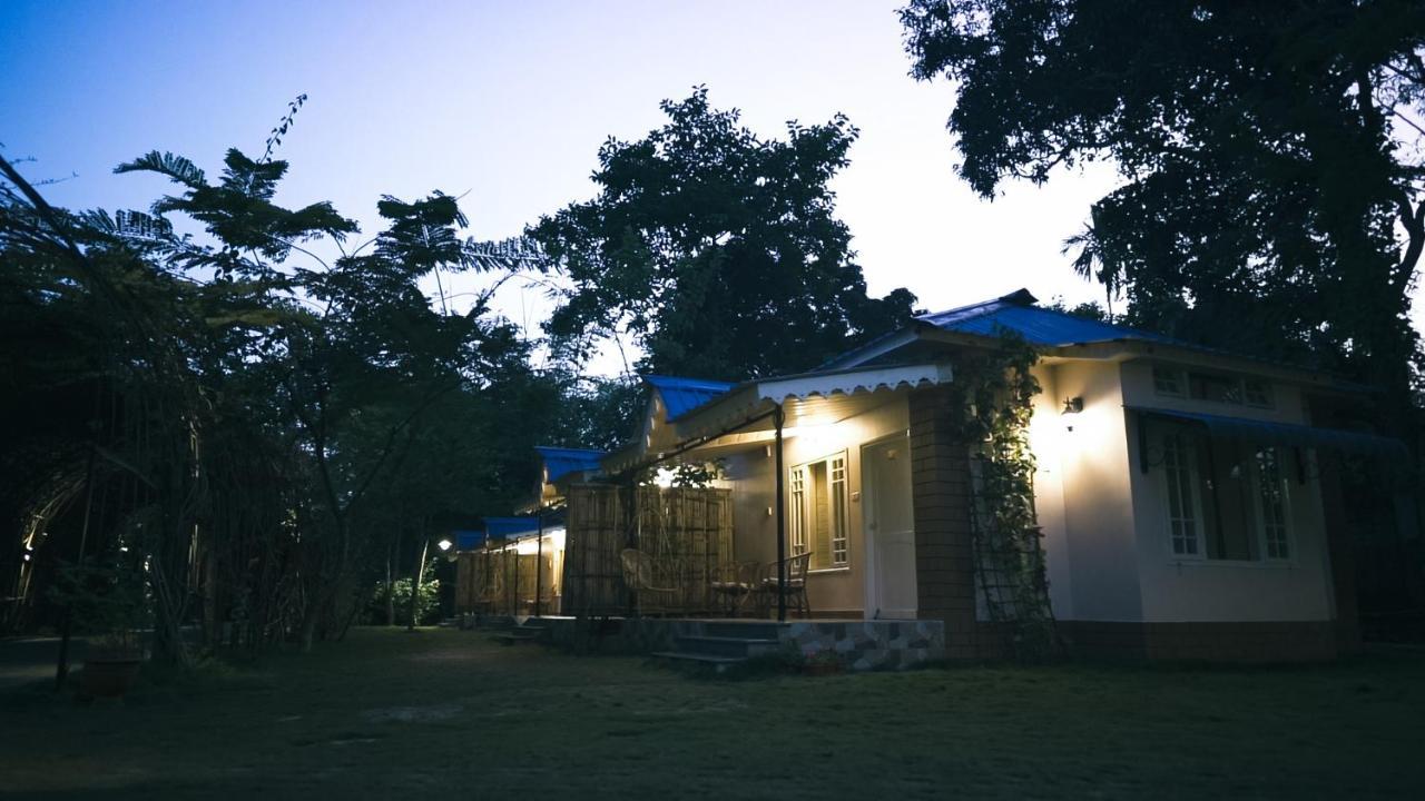 Bougainvillea Retreat & Spa Kaharpara エクステリア 写真
