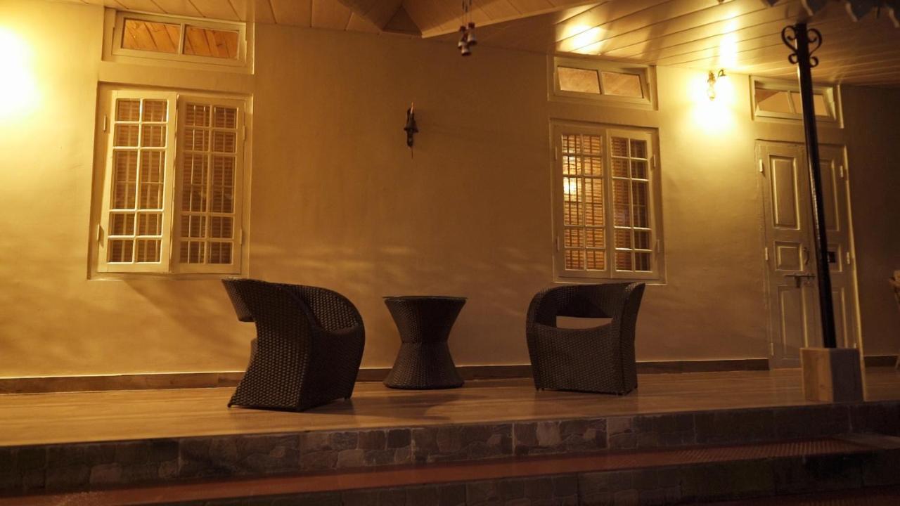 Bougainvillea Retreat & Spa Kaharpara エクステリア 写真